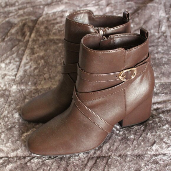 Kelly & Katie Brown Ankle Boots with Gold Side Buckle - Picture 1 of 16